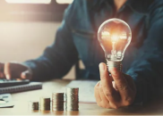 9月降息稳了？美财长贝森特：可能从50个基点开始