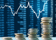 十年期美债收益率显著回落，经济预期与政策博弈成主导因素